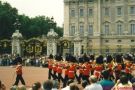 Backingham Palace: The Changing of The Guard